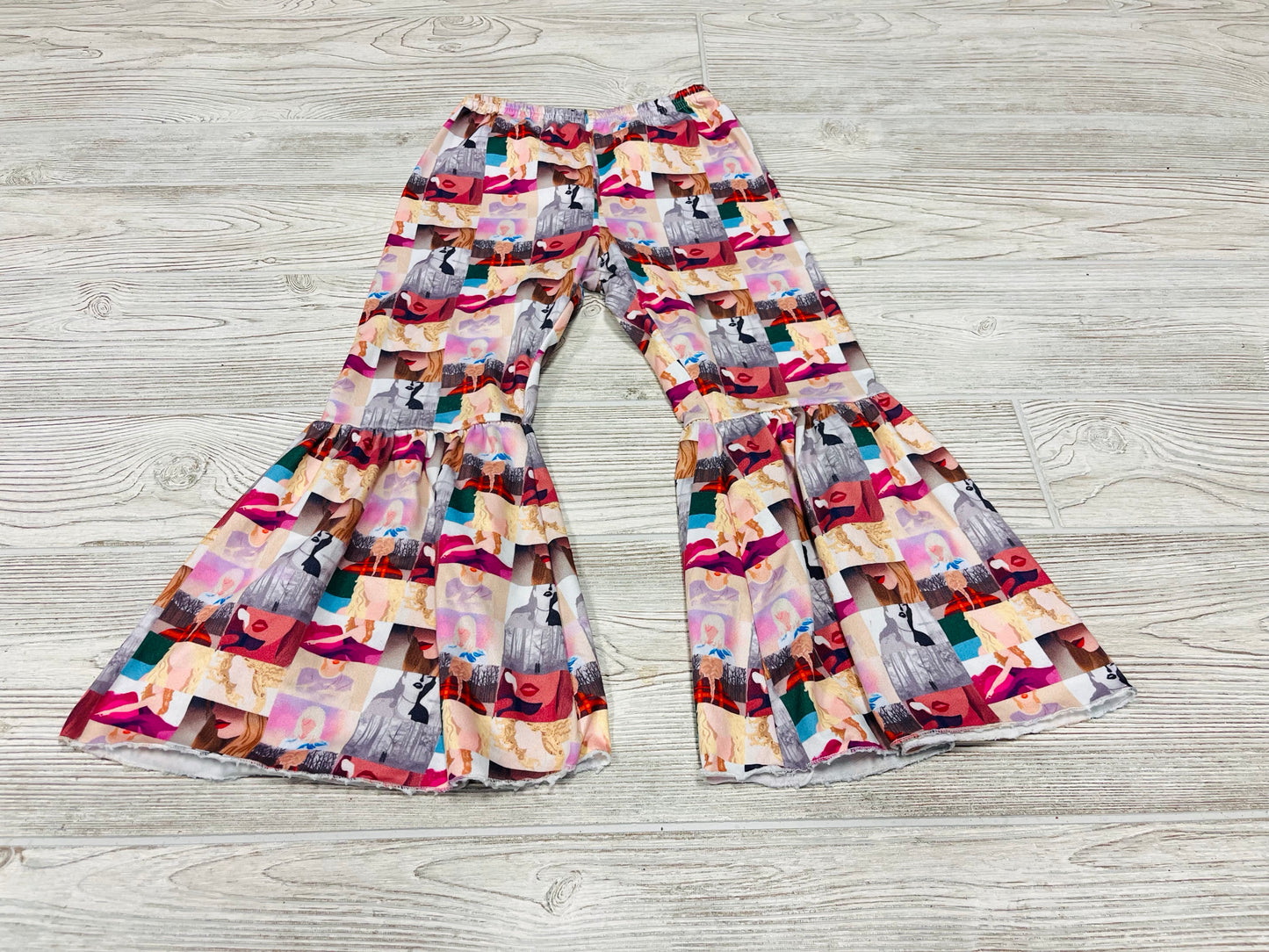 Taylor Swift Print Flare Leggings