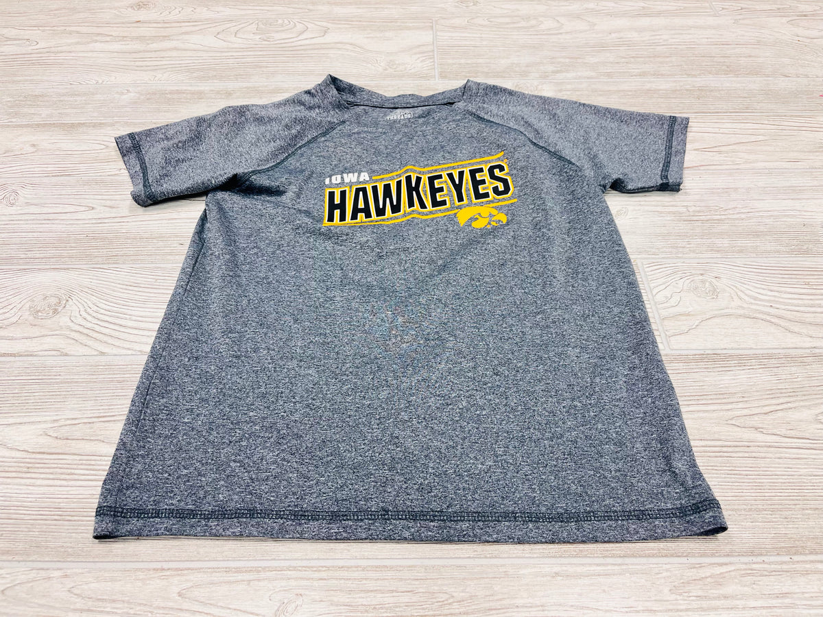 Rivalry Threads Iowa Hawkeyes Athletic Short Sleeve Shirt