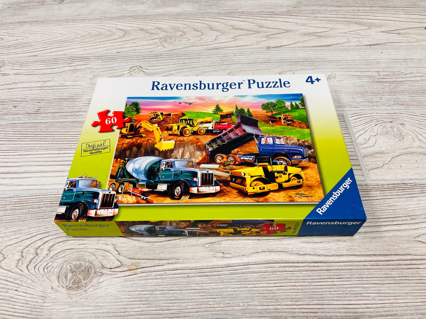 Ravensburger 60 Piece Puzzle Construction