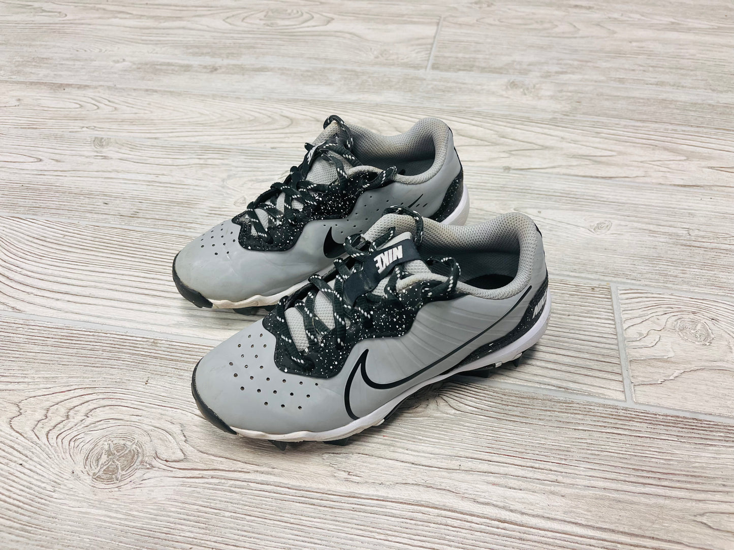 Nike Alpha Huarache Baseball Cleats
