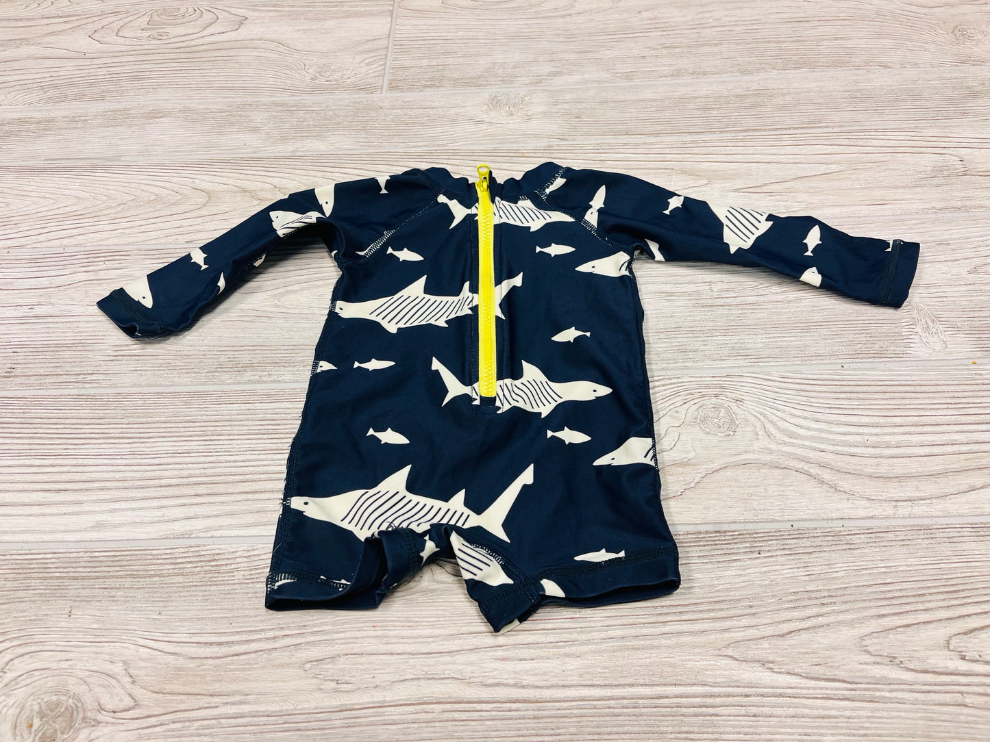 Tea One Piece Boys Rashguard Swimsuit