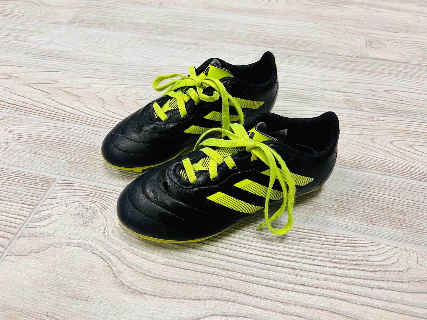 Adidas Goletto VIII Soccer Cleats