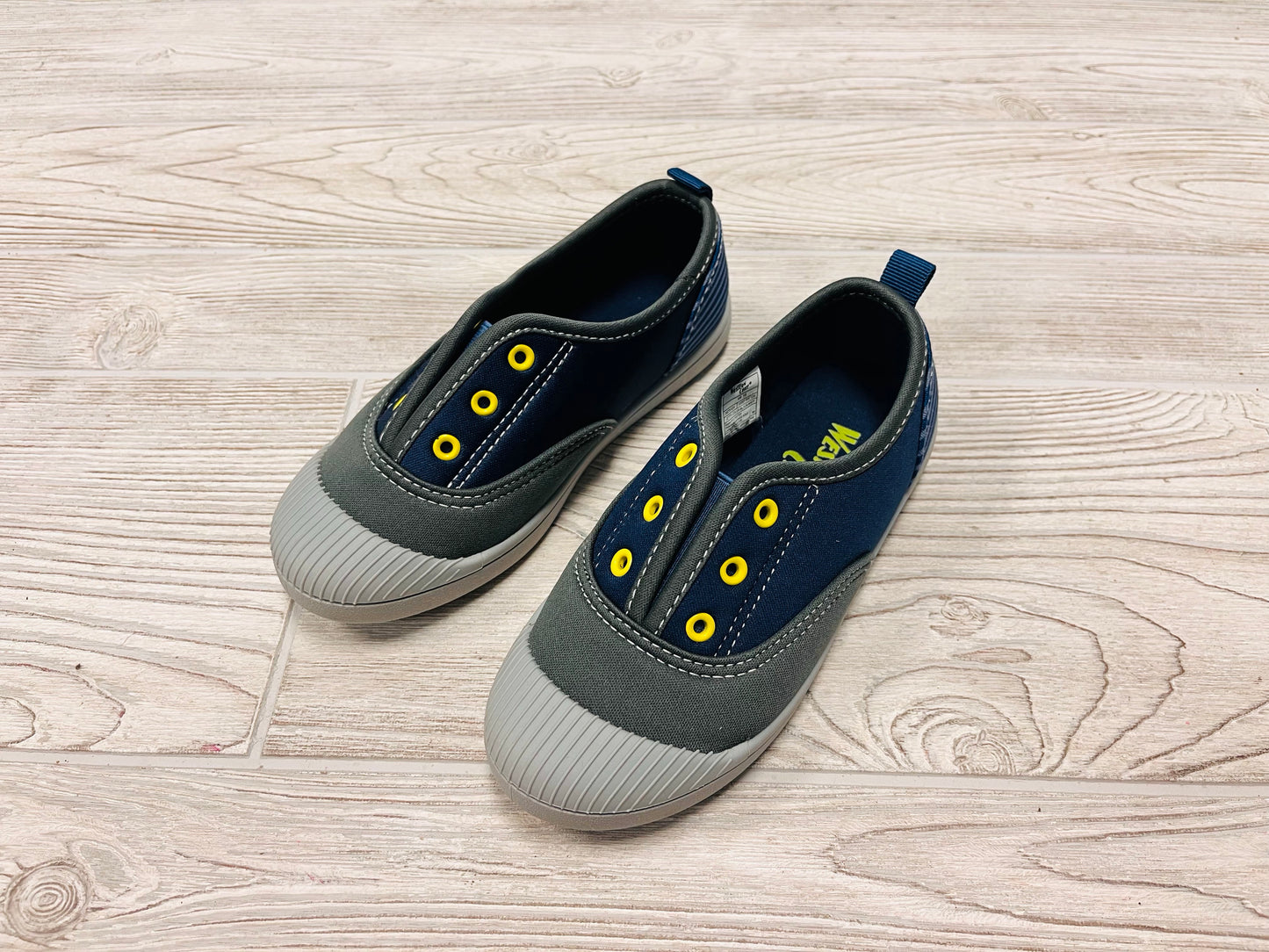 Western Chief Jetty Water Sneakers