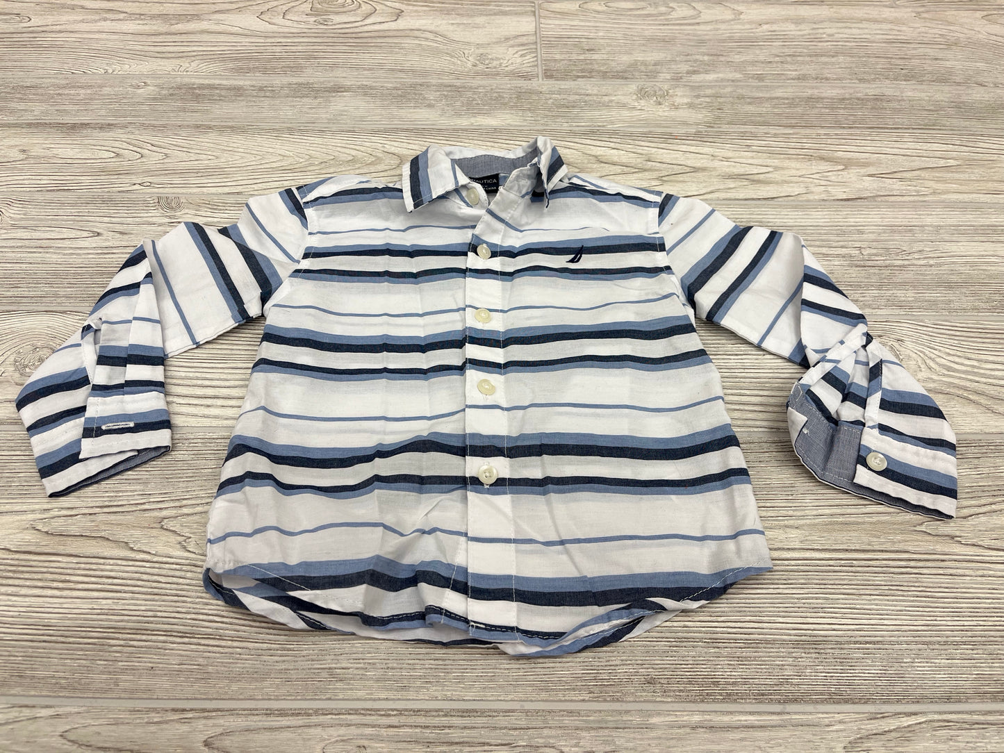 Nautica Long Sleeve Button Down Shirt