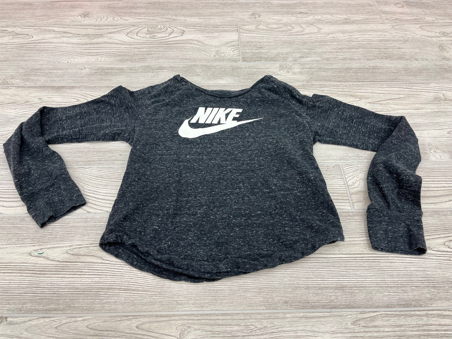 Nike Long Sleeve Cropped Shirt