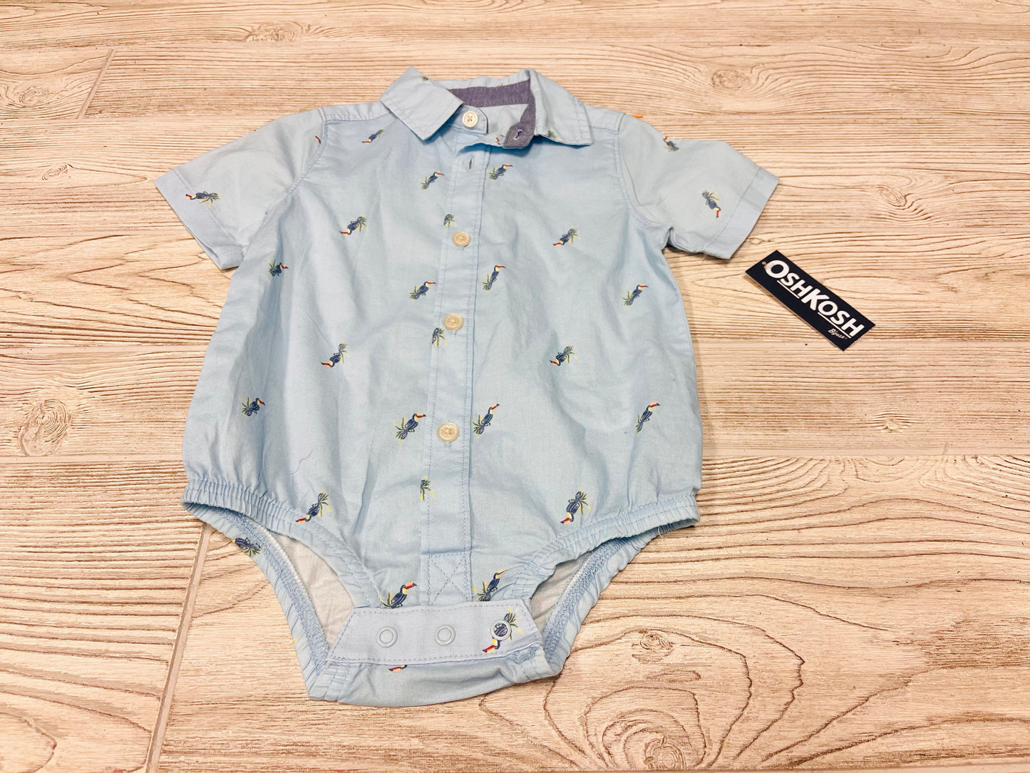 OshKosh Parrot Print Button Down Short Sleeve Shirt