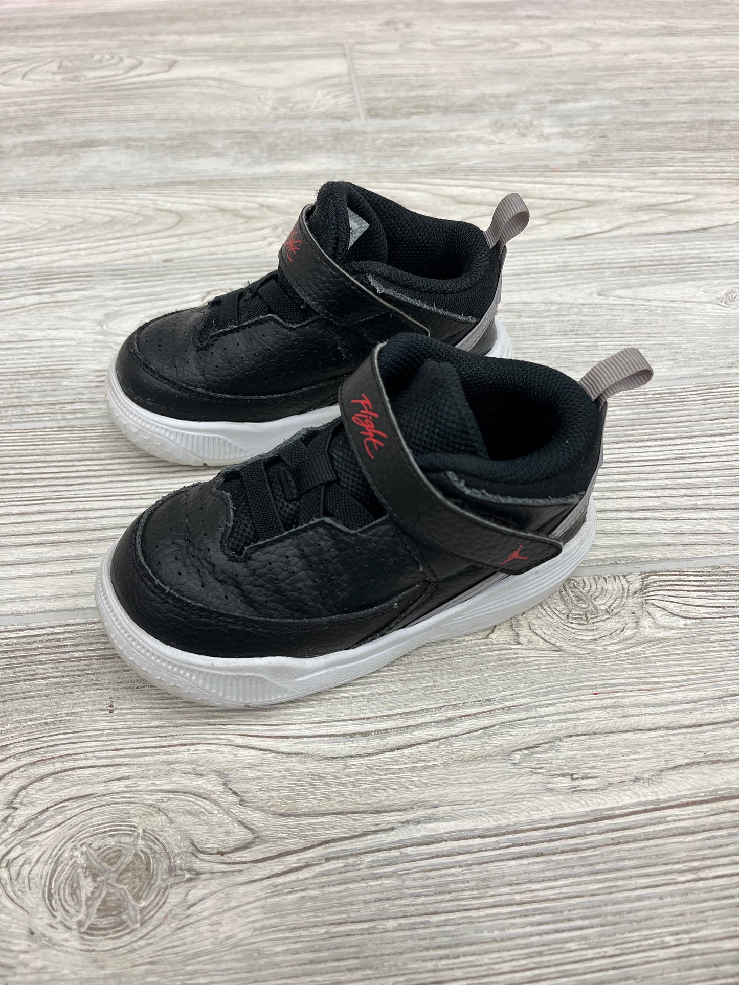 Nike Flight Max Aura