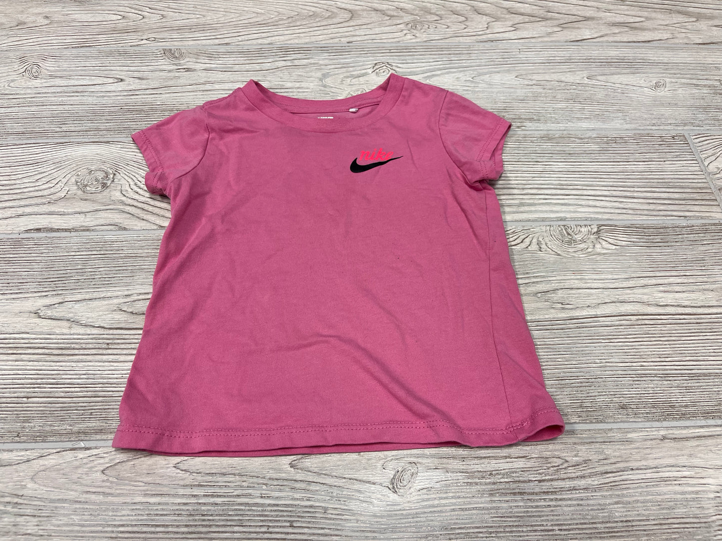 Nike Short Sleeve Shirt