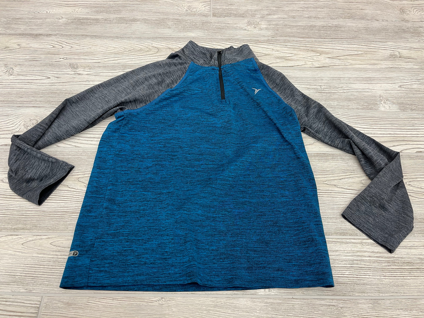 Old Navy Active Long Sleeve Shirt