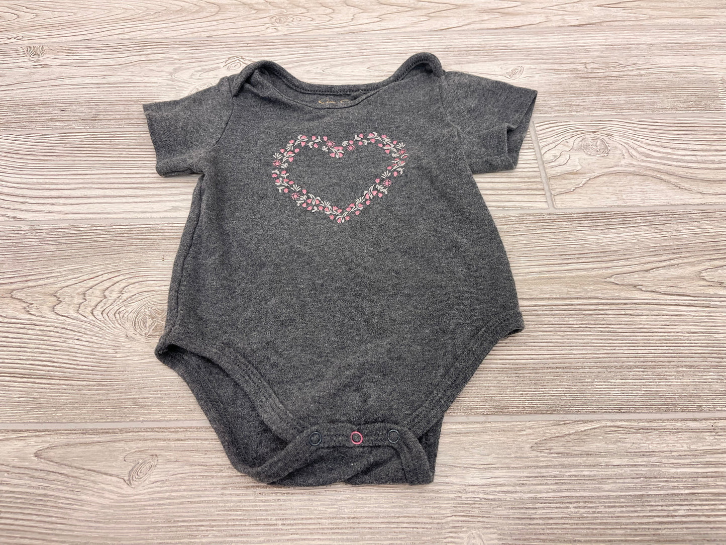 Jessica Simpson Heart Print Short Sleeve Onesie