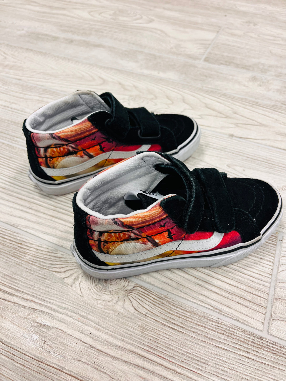 Vans Sk-8 Shark Sunset Shoes