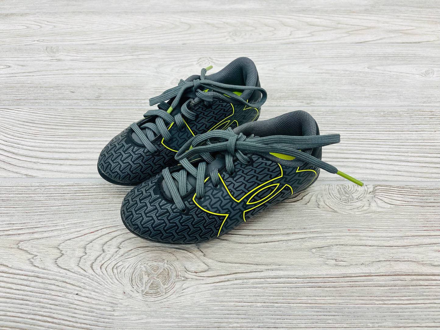 Under Armour Force Soccer Cleats