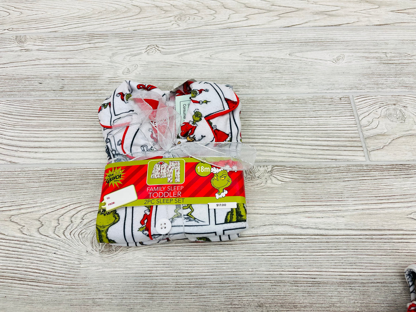The Grinch Family Sleep Set