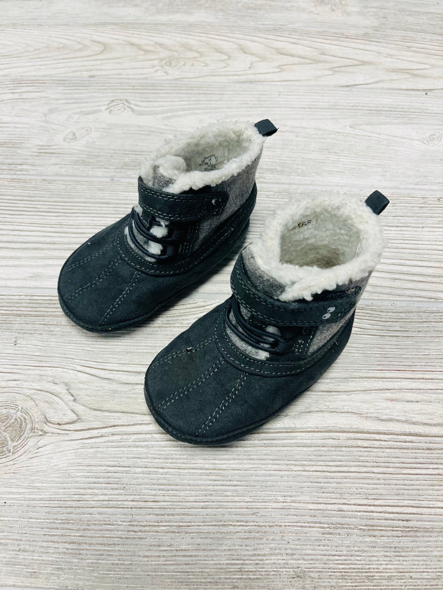 Surprize by Stride Rite Crib Boots