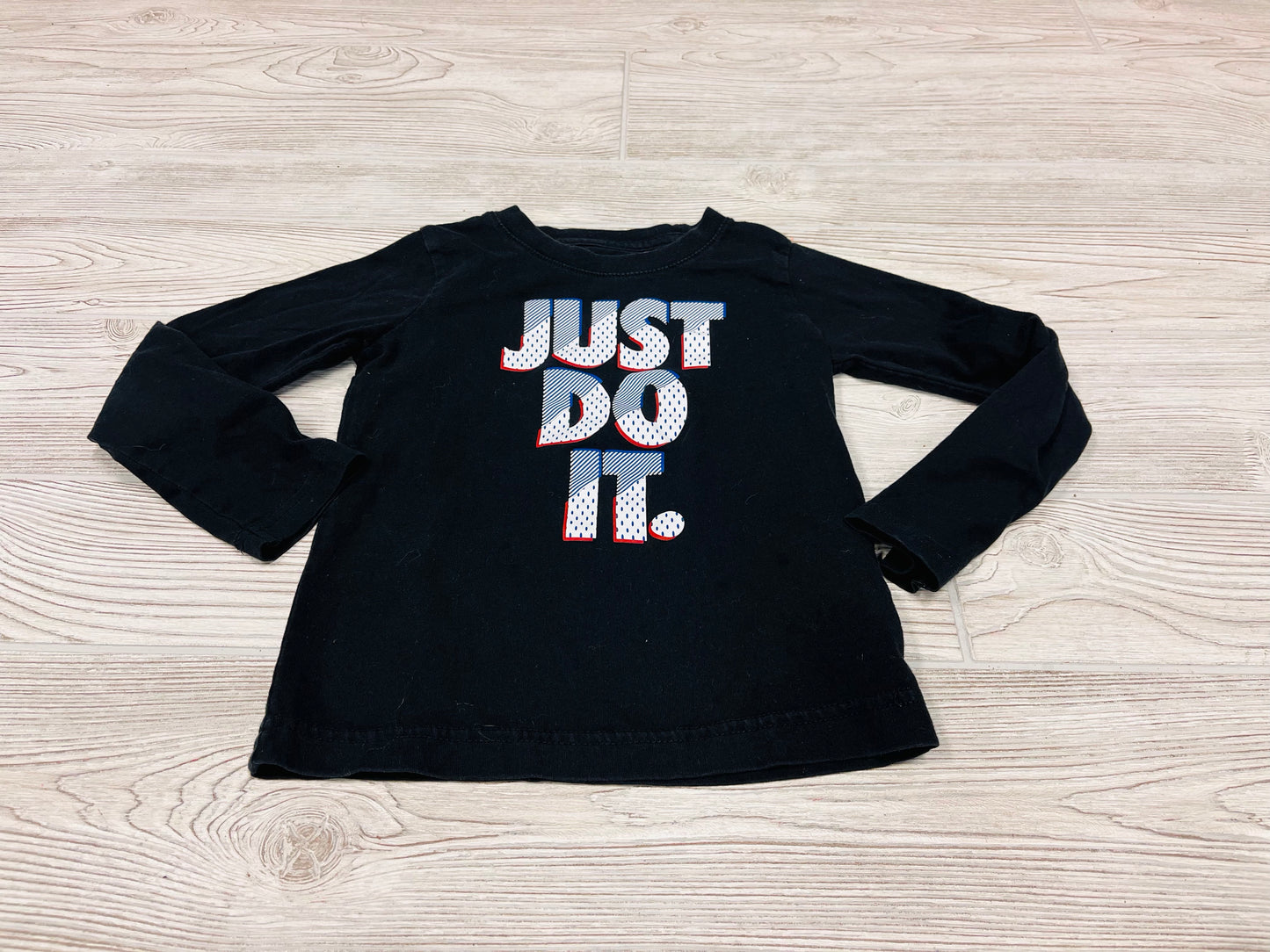 The Nike Tee Long Sleeve Shirt