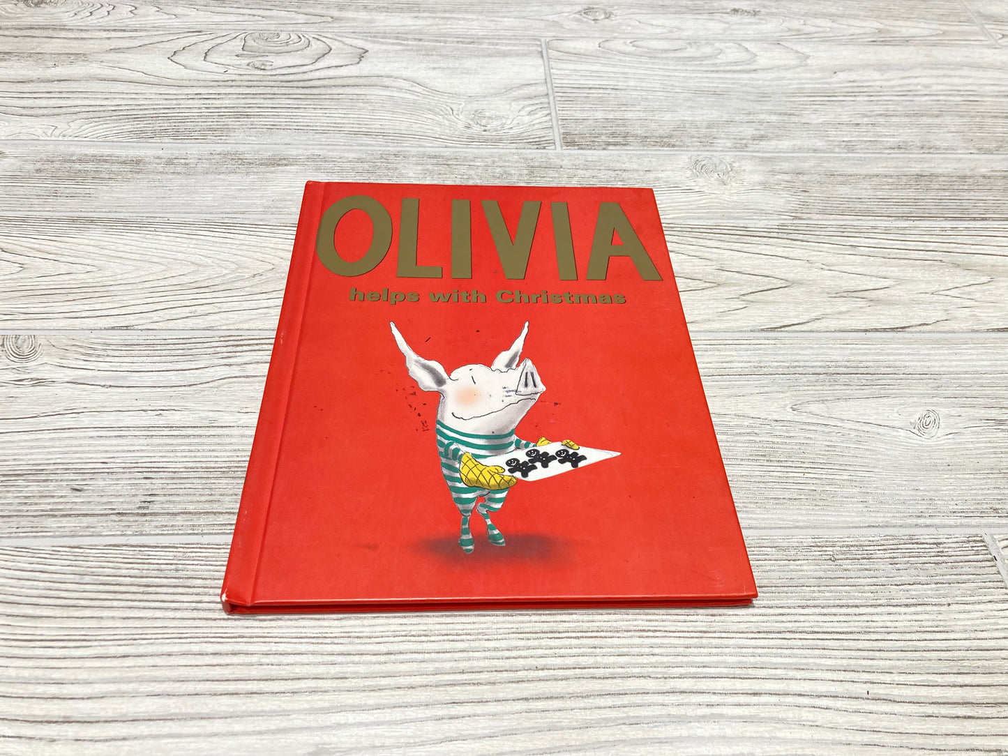 Olivia Helps with Christmas