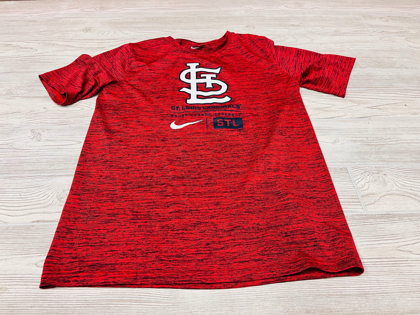 The Nike Tee St. Louis Cardinals Athletic Short Sleeve Shirt