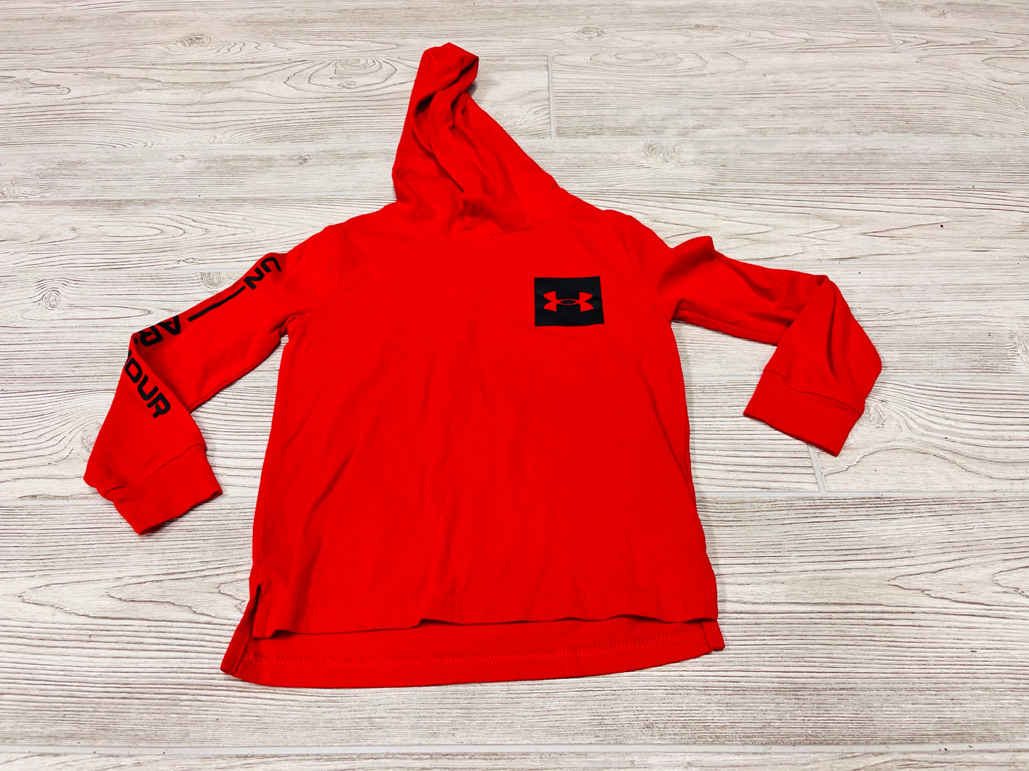 Under Armour Hooded Long Sleeve Shirt