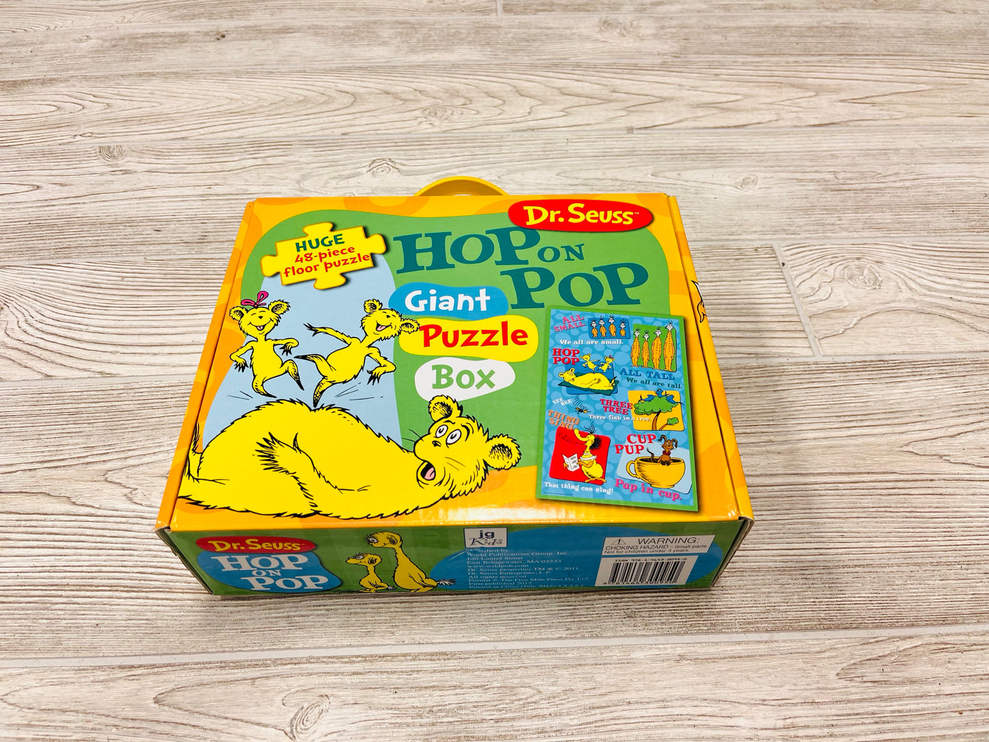 Dr. Seuss Hop On Pop Giant Puzzle Box