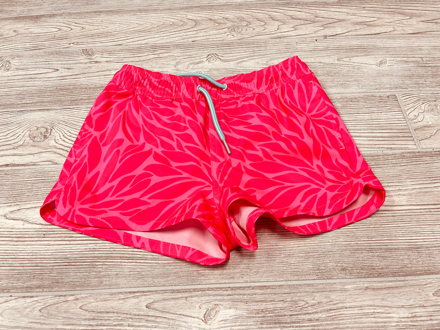 Vineyard Vines Performance Shorts