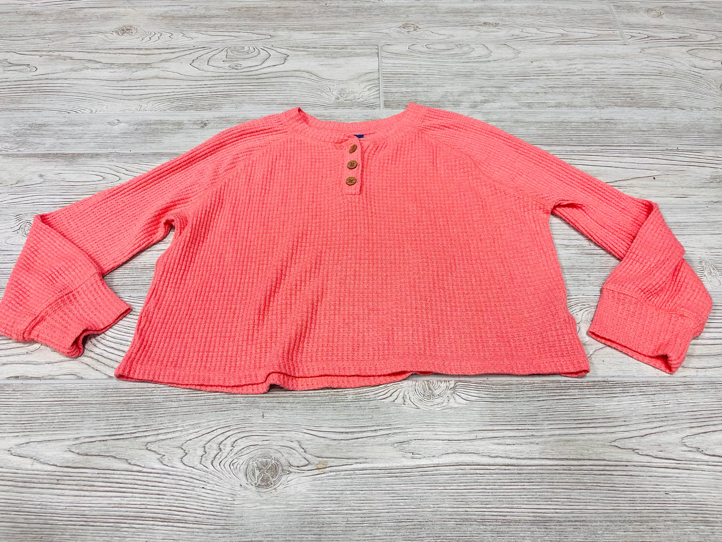 Old Navy Cropped Long Sleeve Shirt