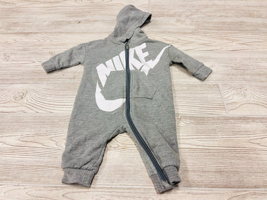 Nike Hooded Zip Up Outfit