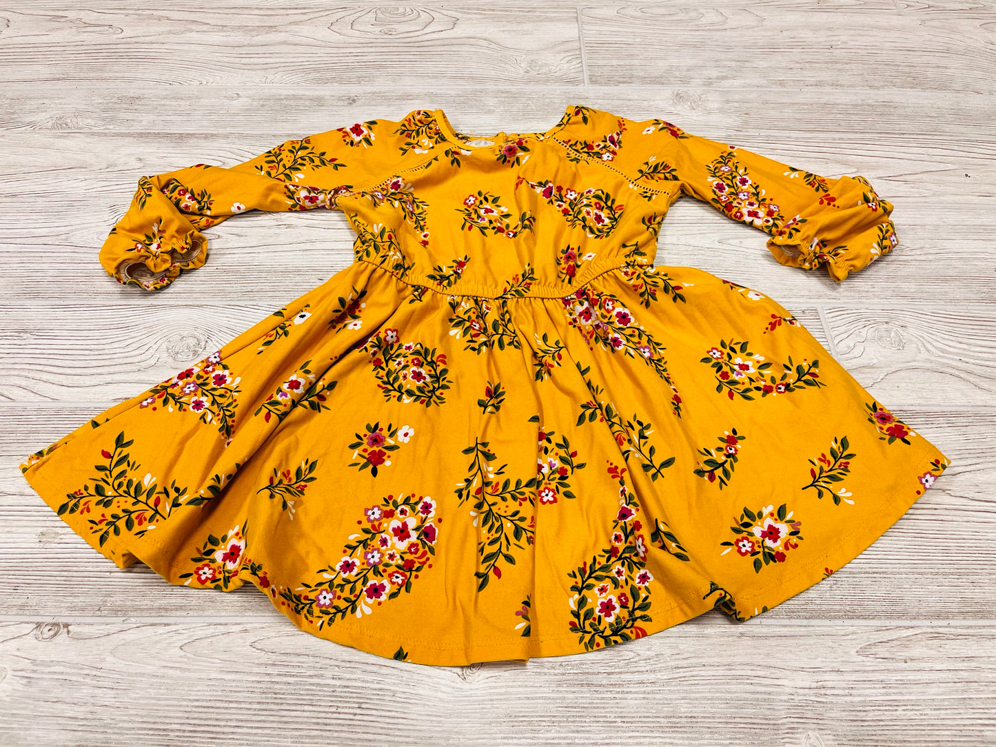 Old Navy Floral Long Sleeve Dress