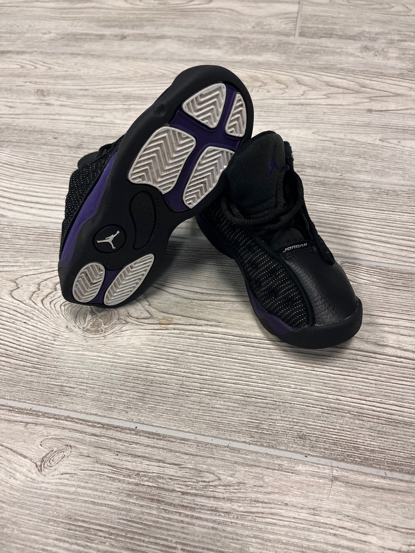 Nike Air Jordan 13 Retro Sneakers