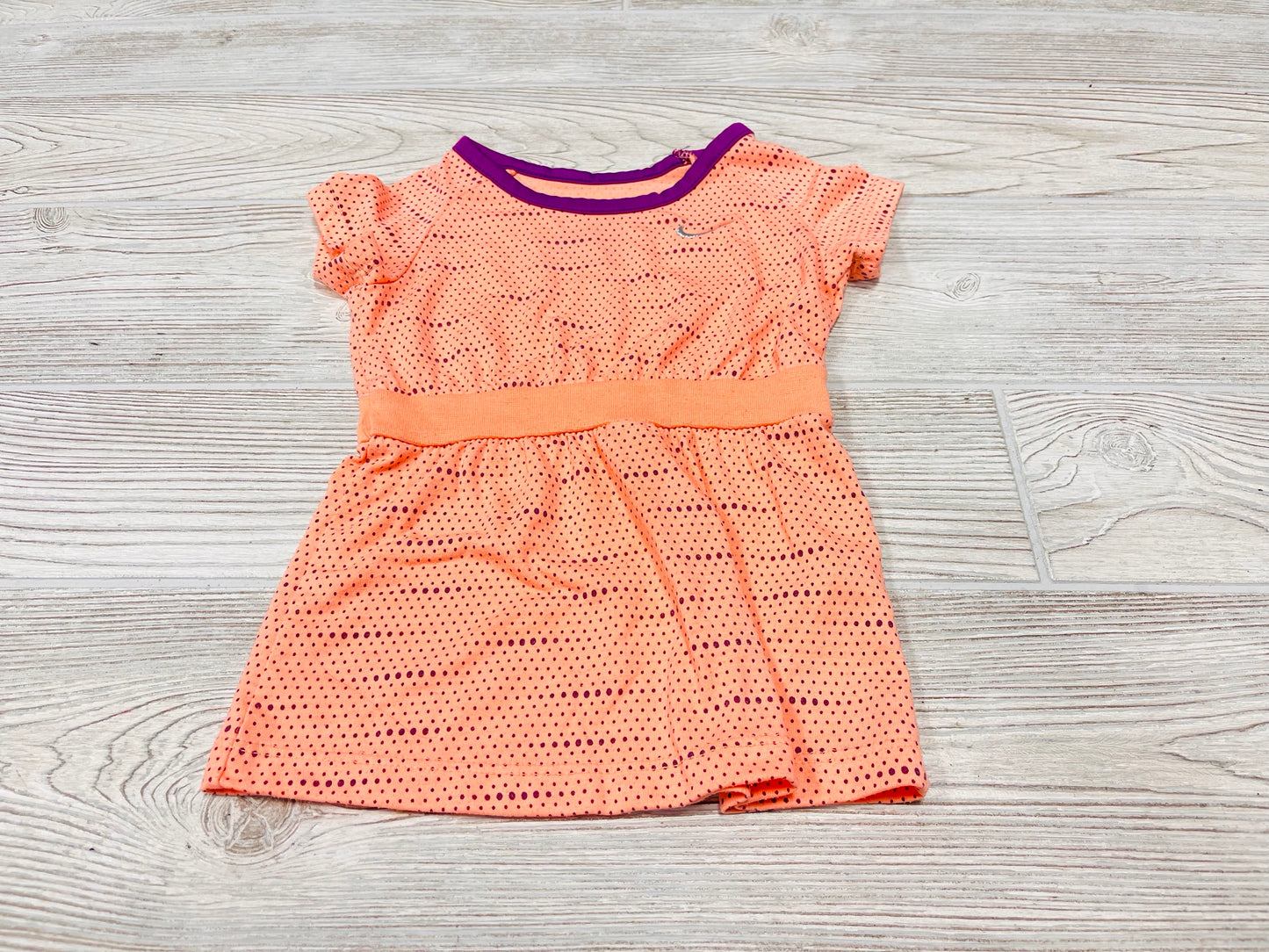 Nike Short Sleeve Shirt