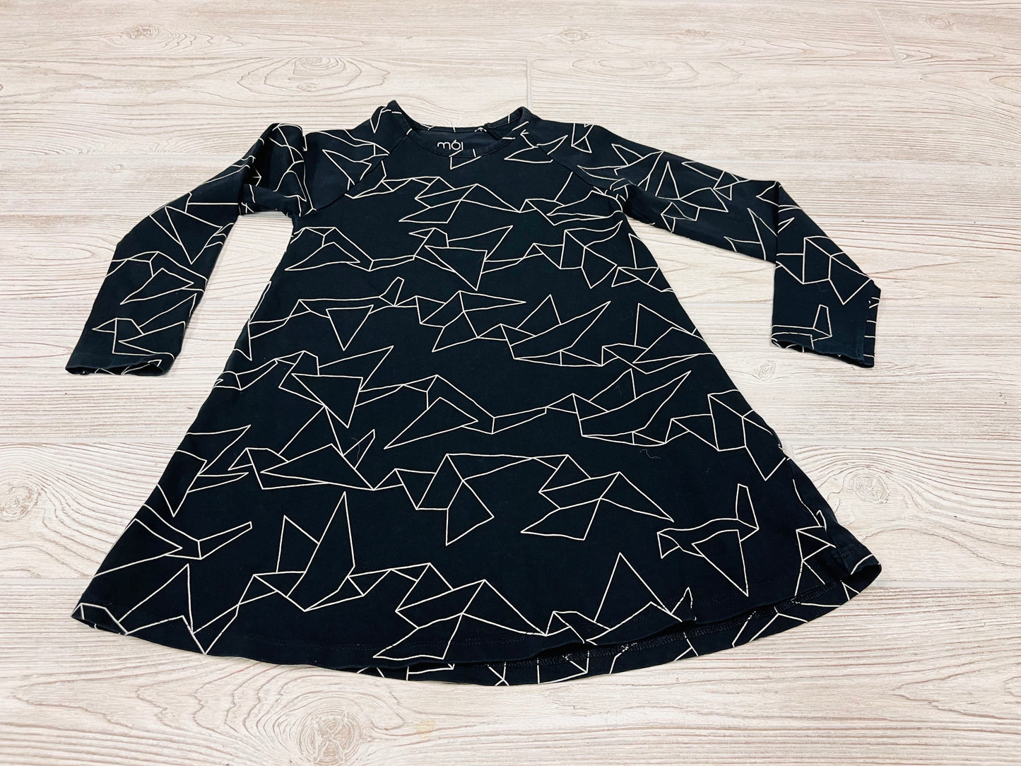 Moi Geometric Shape Long Sleeve Dress