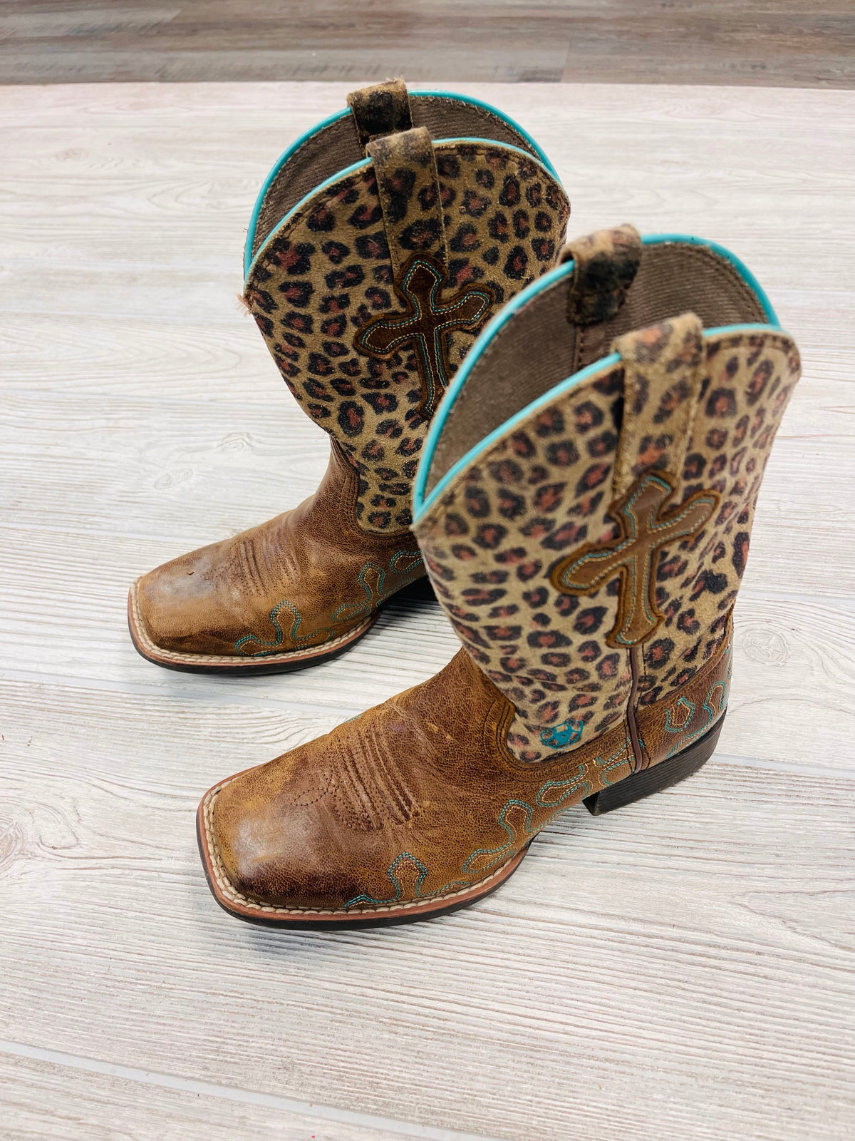 Ariat Round Up Crossroads Western Boots