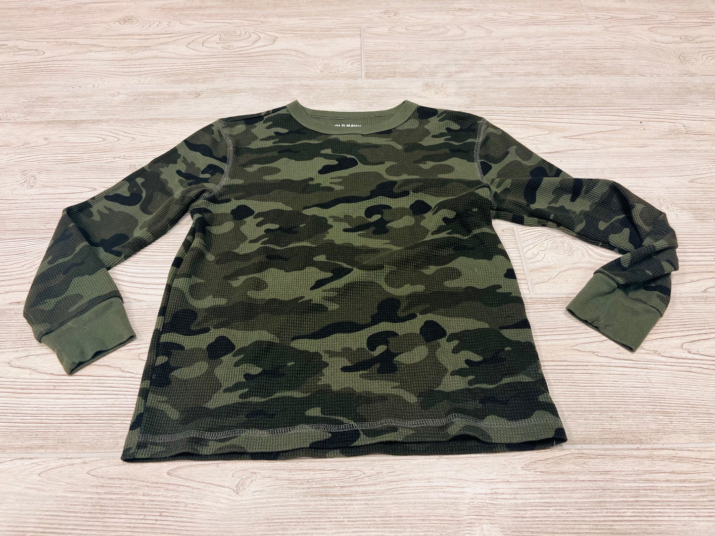 Old Navy Camouflage Long Sleeve Shirt
