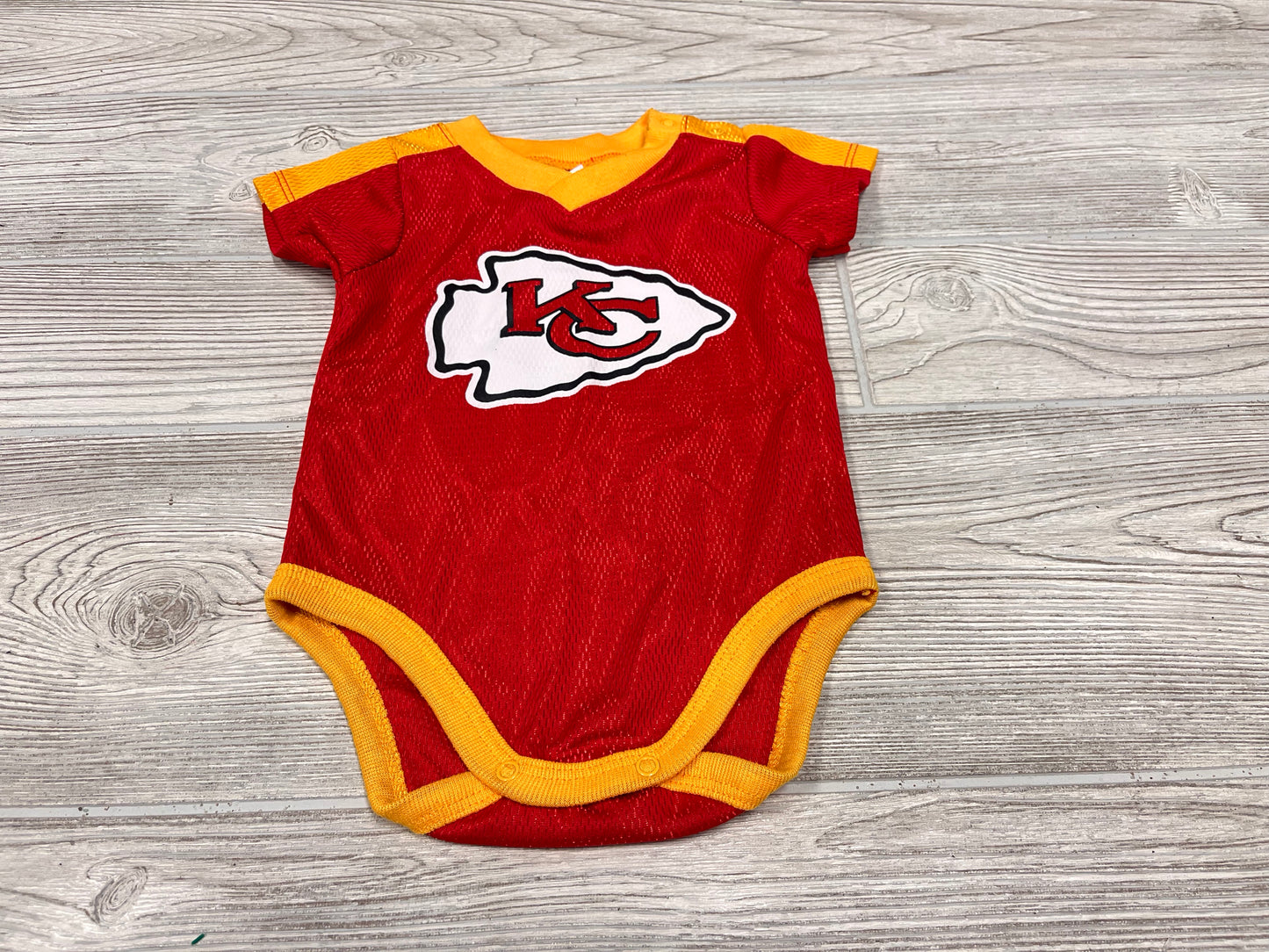 NFL Team Apparel Kansas City Chiefs Jersey Short Sleeve Onesie