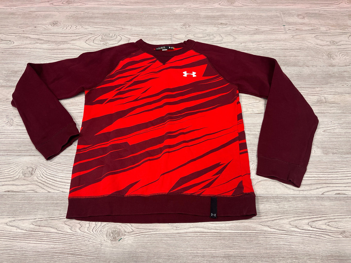 Under Armour Sweatshirt
