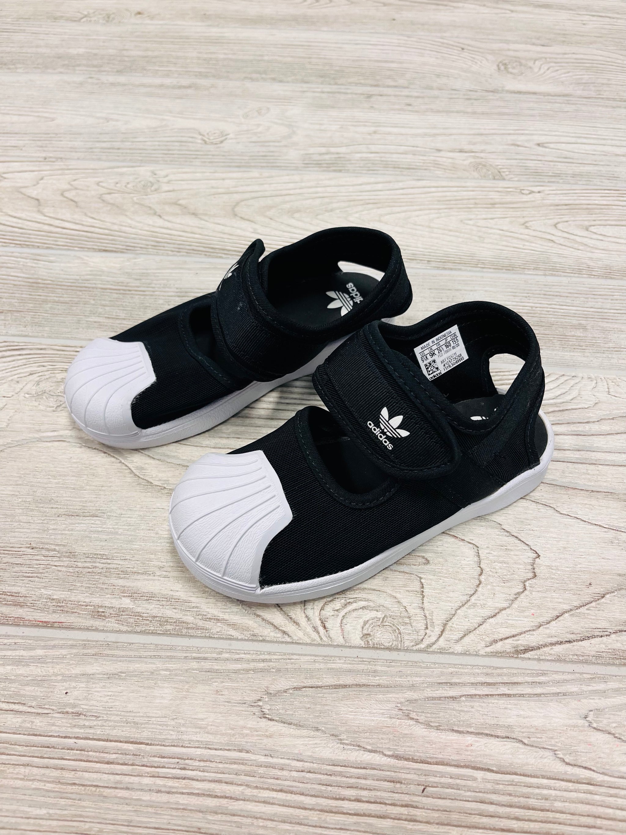adidas gazelle silver green womens Adidas Superstar Sandal | Toddler | Semi Pink Spark main image 1