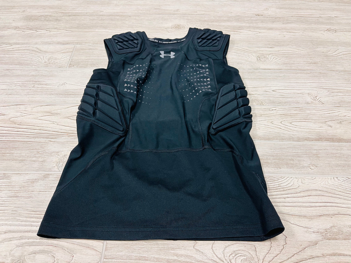 Under Armour Game Day Armour 4-Pad Top