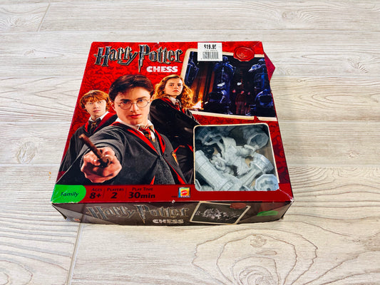 Harry Potter Chess - Rare Find!