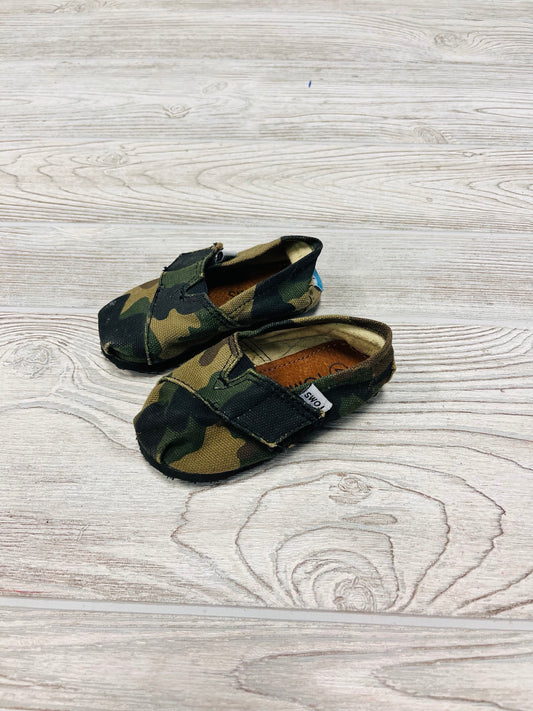 Toms Camouflage Slip Ons