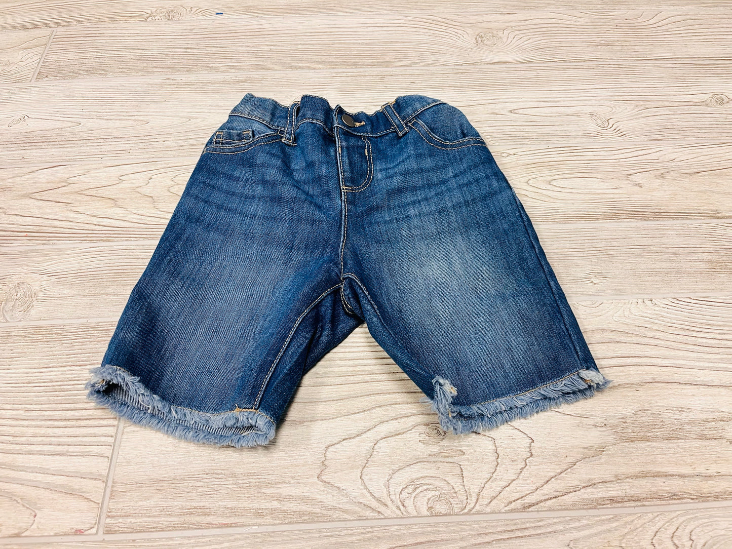 The Children’s Place MIDI Mi-Long Cut Off Jean Shorts