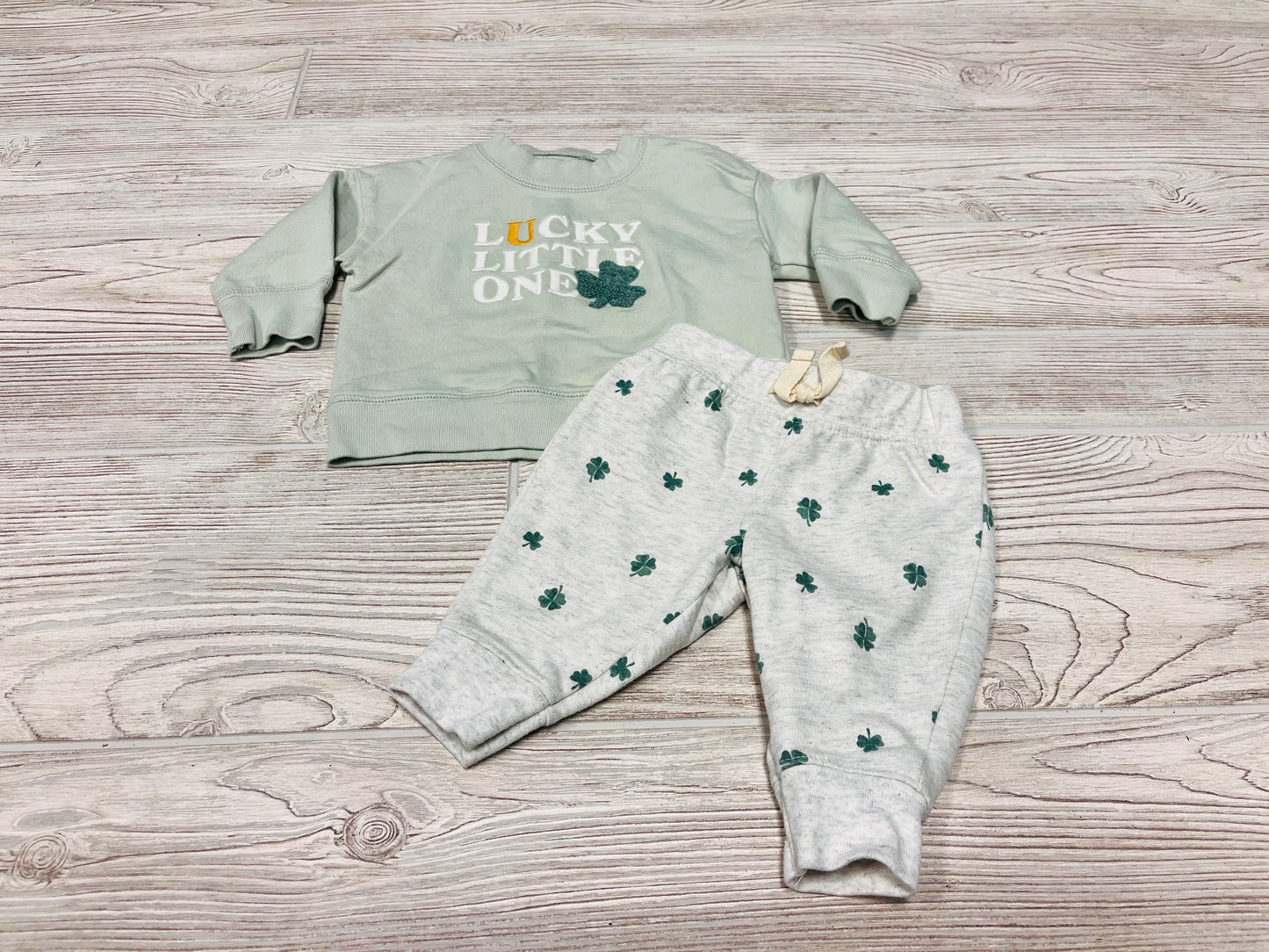 Carter’s “Lucky Little One” Outfit