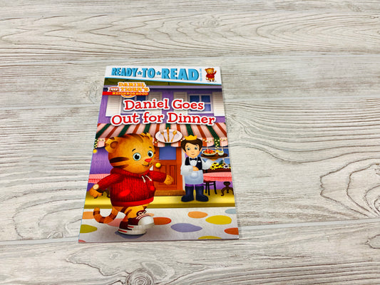 Daniel Tiger’s Neighborhood Daniel Goes Out for Dinner