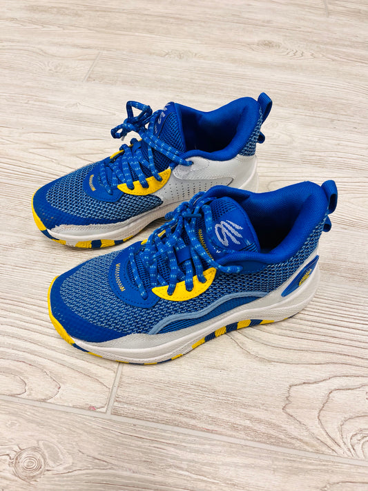 Under Armour Curry 3Z 24 Grade School Basketball Shoes