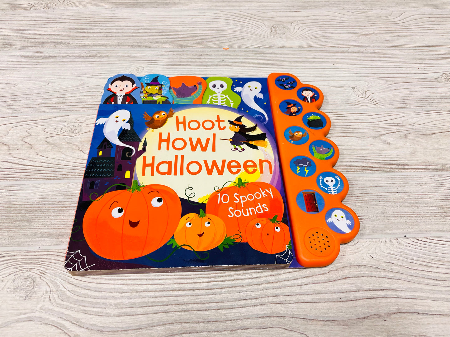Hoot Howl Halloween