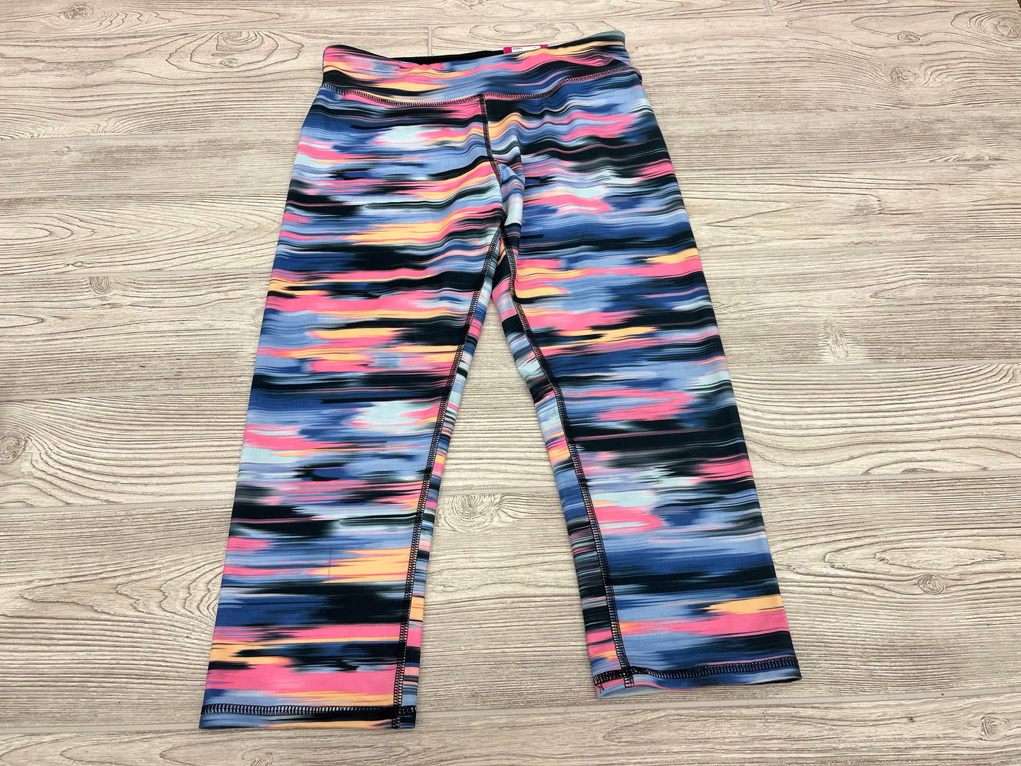 SO Active Capri Leggings
