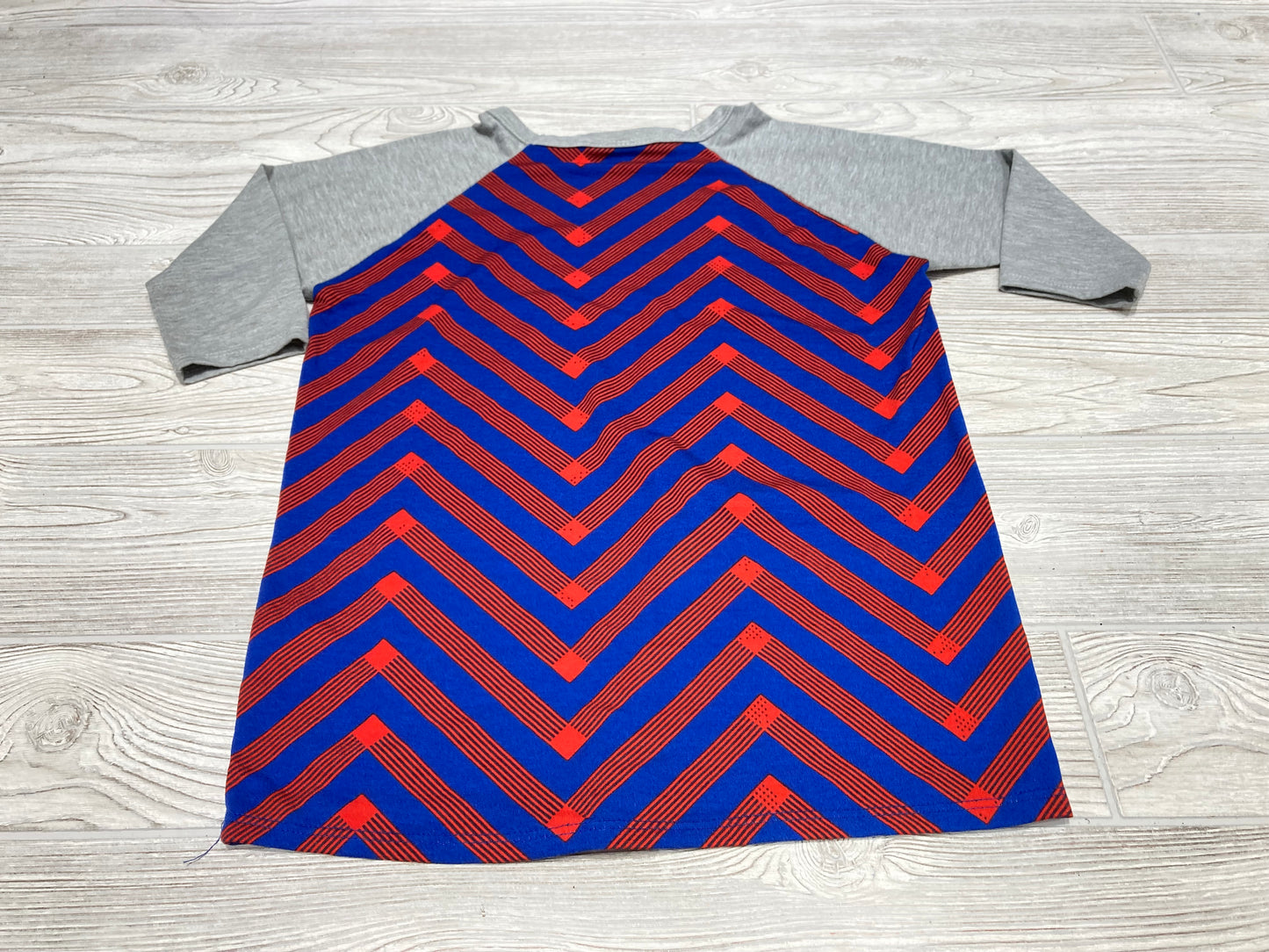 LulaRoe Long Sleeve Shirt