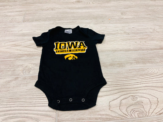 Rivalry Threads “Iowa Hawkeyes Future Recruit” Short Sleeve Onesie