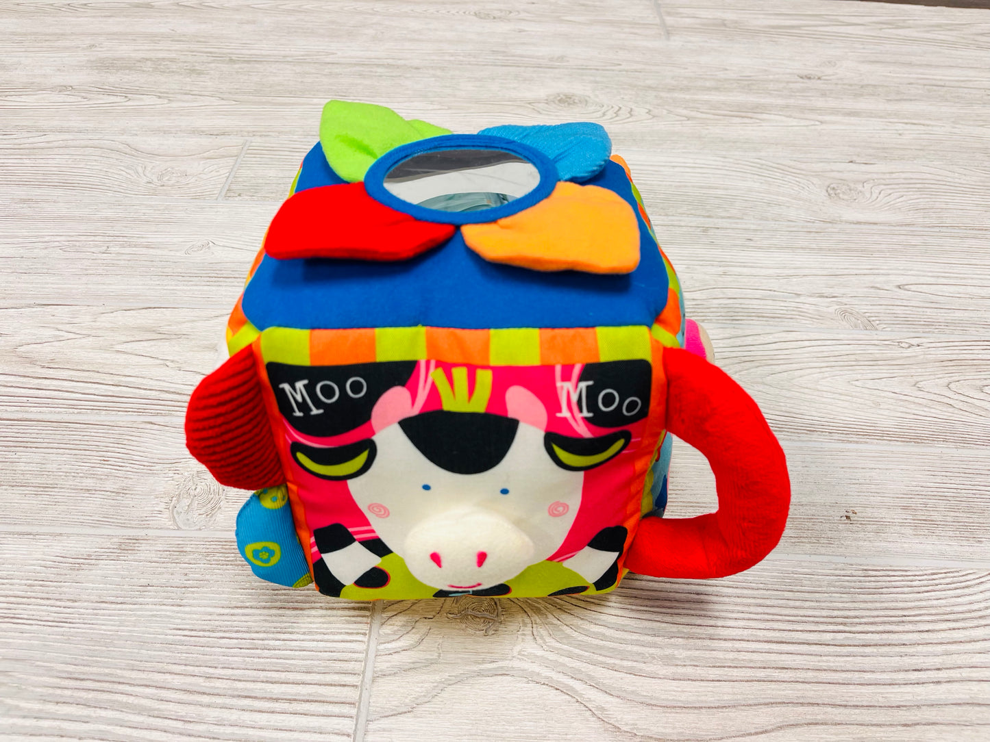 Melissa & Doug K’s Kids Musical Farmyard Cube