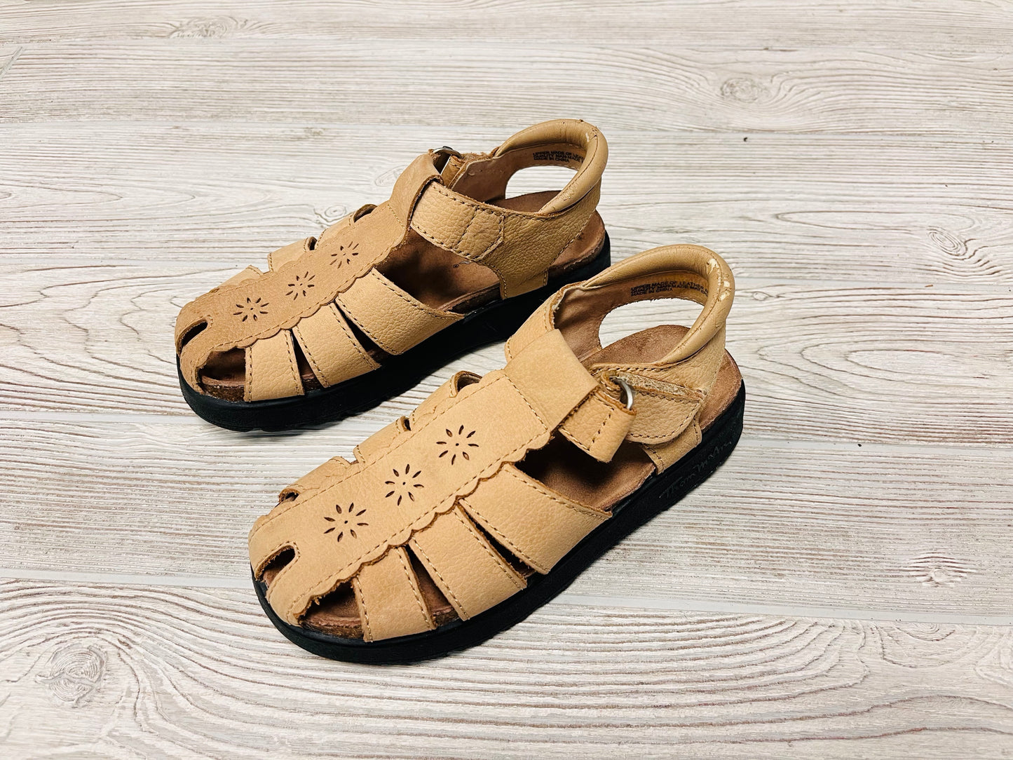 Thom McAn Sandals