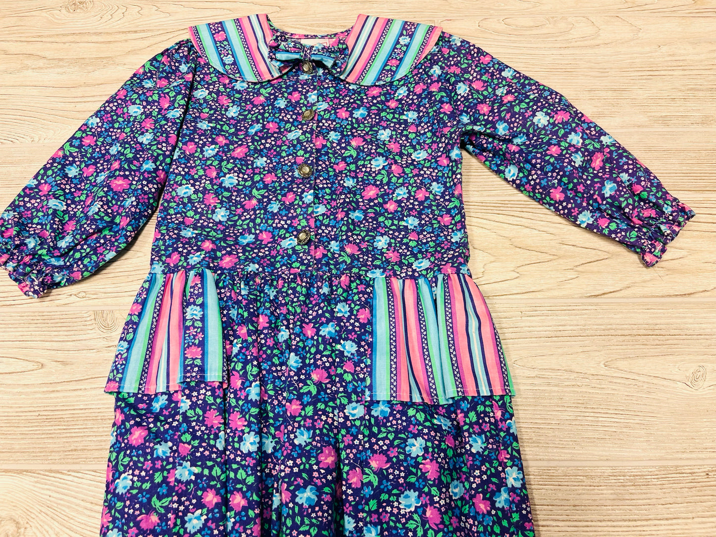 Vintage Buster Brown Floral Jumper