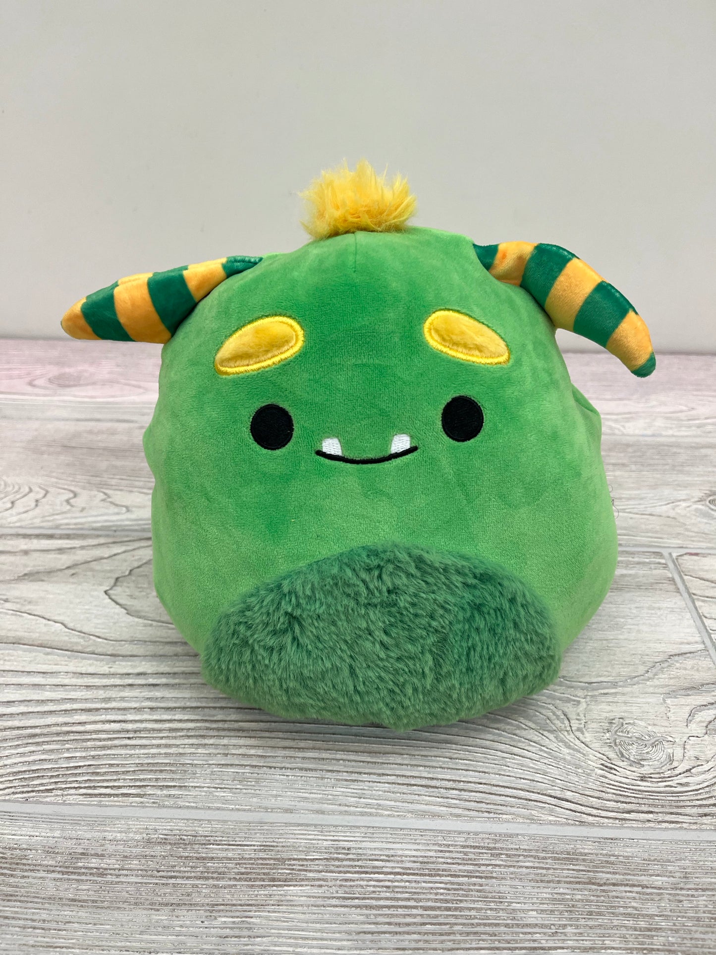 Original Squishmallows Flip A Mallows Wade & Callum The Monster